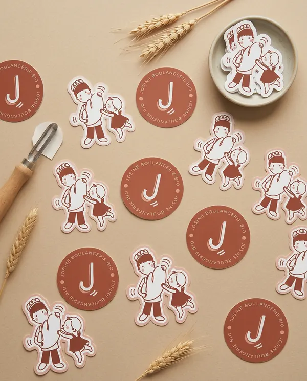 Étiquettes aux couleurs de Josine